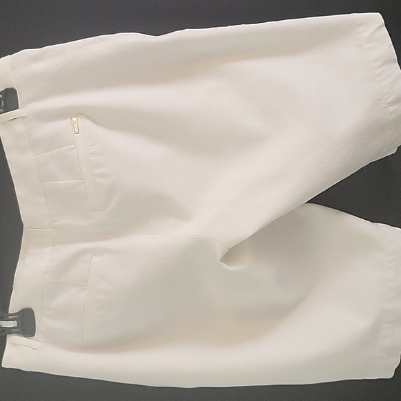 WHBM Berumda Shorts size 6 - Picture 3 of 3